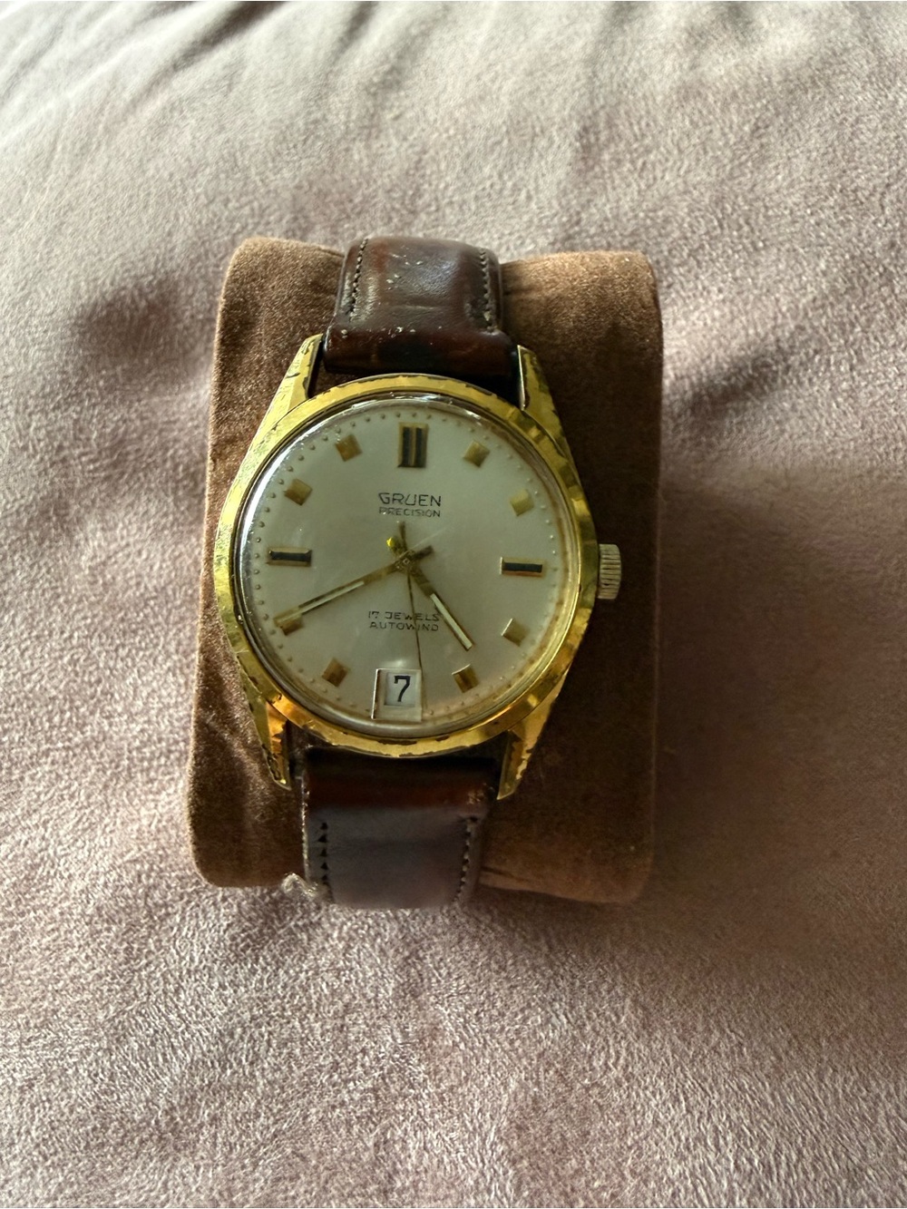 Vintage Gruen Precision 17 Jewels Autowind Automatic Date Watch
